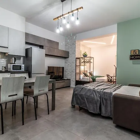 Apartament Housmart Tartini 6 Loft 4 Bolonia